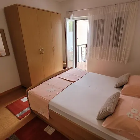 Apartment Marijanovic *